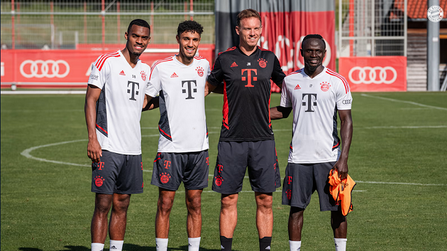 Screenshot 2022-07-08 at 22-29-48 Gallery First training session with Mané Mazraoui Kimmich Goretzka and Co in images.png